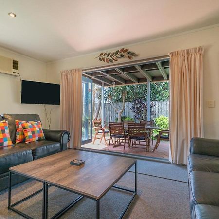 Pipi Dune Villa - Whitianga Holiday Home מראה חיצוני תמונה