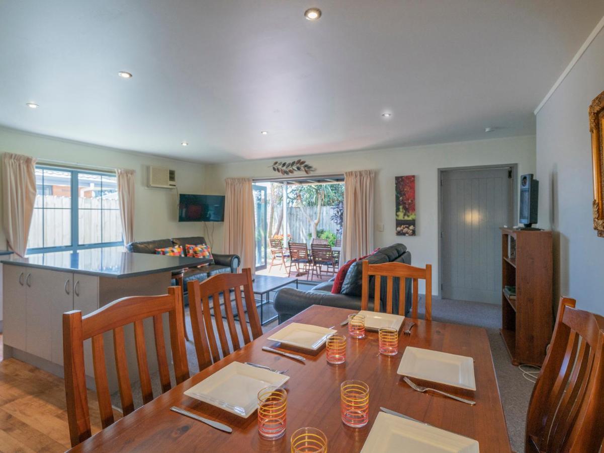 Pipi Dune Villa - Whitianga Holiday Home מראה חיצוני תמונה