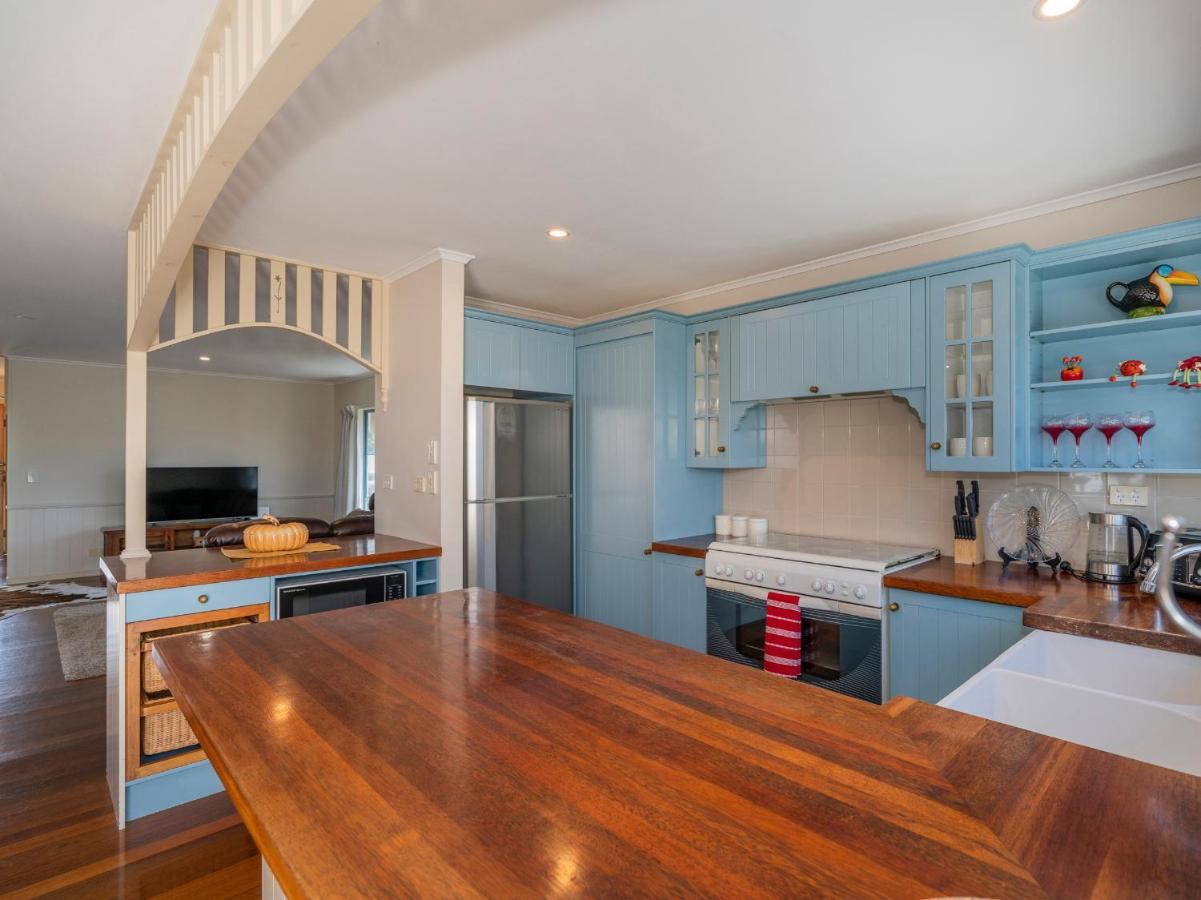 Pipi Dune Villa - Whitianga Holiday Home מראה חיצוני תמונה